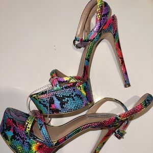 Steve Madden Marciana Platform Stilettos 8 Python Snake spring Dillard’s heel